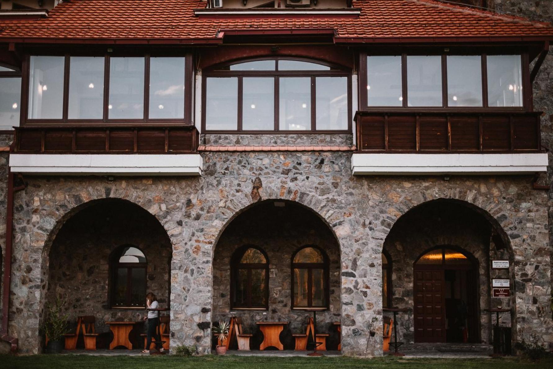 Popova Kula Hotel & Winery เดมีร์ คาเปีย ภายนอก รูปภาพ