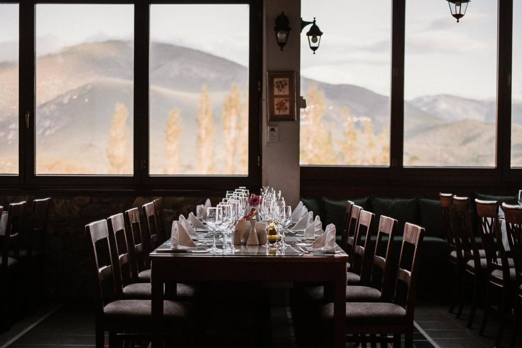 Popova Kula Hotel & Winery เดมีร์ คาเปีย ภายนอก รูปภาพ