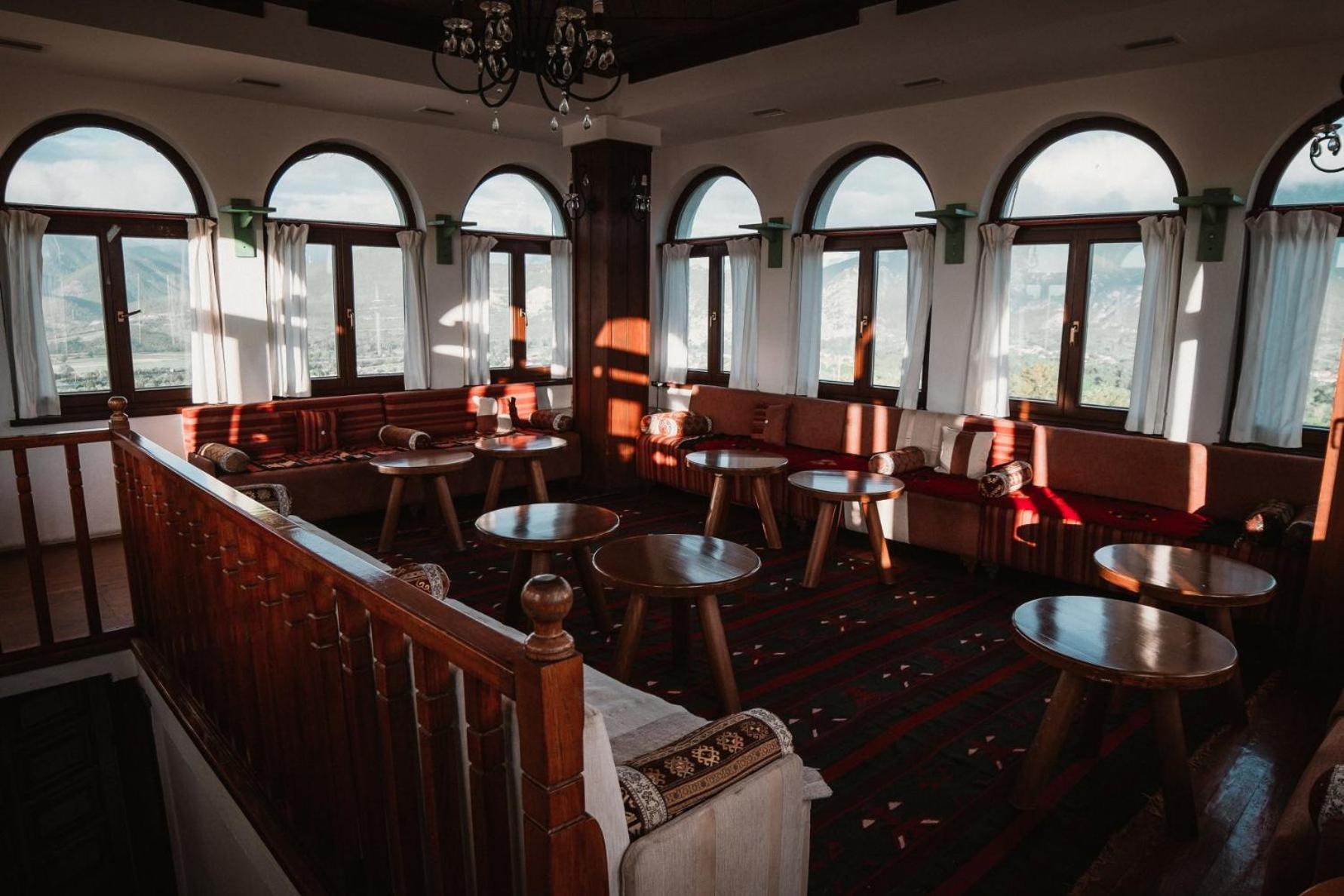 Popova Kula Hotel & Winery เดมีร์ คาเปีย ภายนอก รูปภาพ